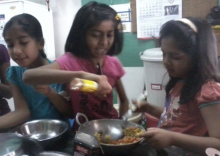 aarohi children cooking